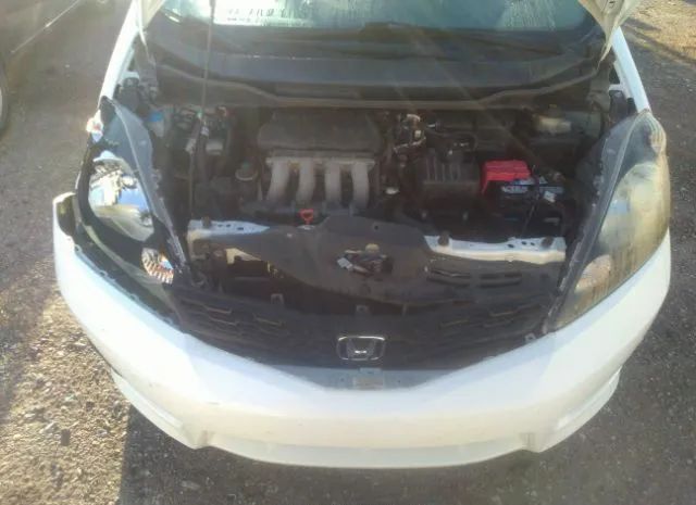 Photo 9 VIN: JHMGE8G55DC075649 - HONDA FIT 