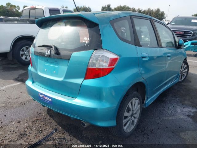 Photo 3 VIN: JHMGE8G56CC008587 - HONDA FIT 