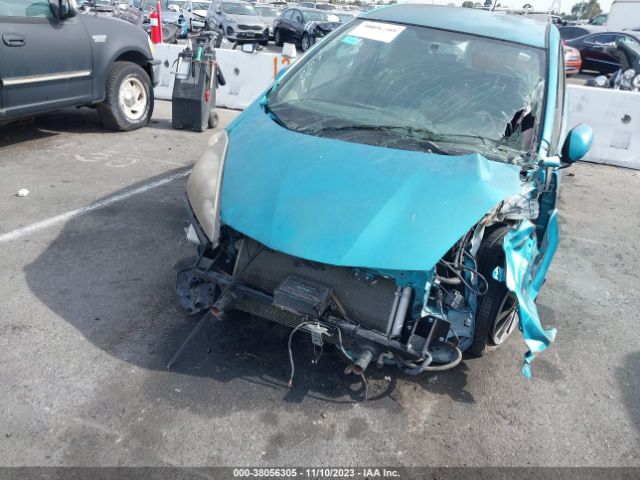 Photo 5 VIN: JHMGE8G56CC008587 - HONDA FIT 