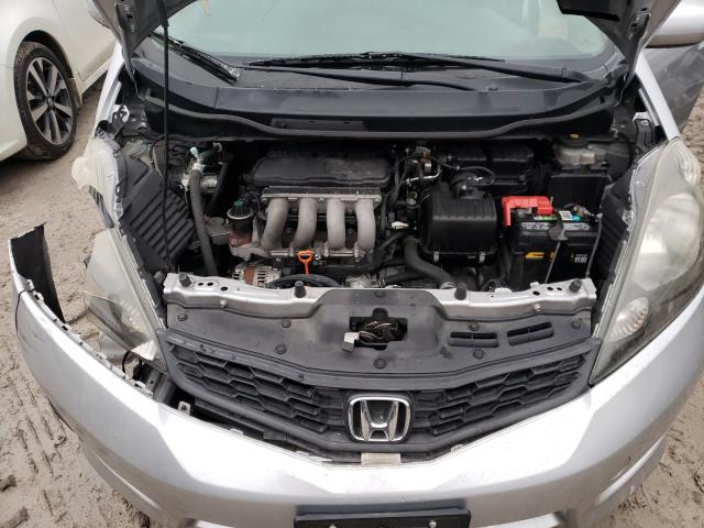 Photo 6 VIN: JHMGE8G58DC071840 - HONDA FIT SPORT 