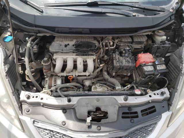 Photo 6 VIN: JHMGE8H21AC031101 - HONDA FIT 