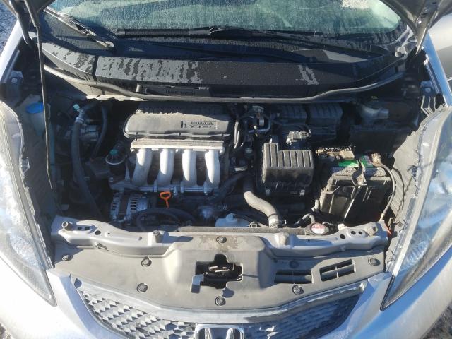 Photo 6 VIN: JHMGE8H22AC001556 - HONDA FIT 