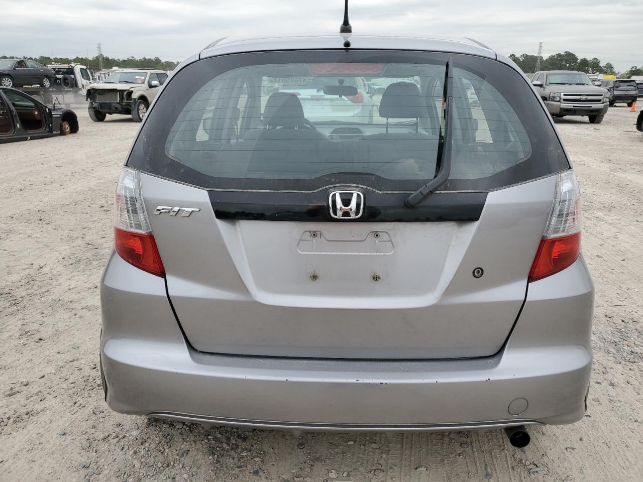 Photo 5 VIN: JHMGE8H23AS026794 - HONDA FIT 