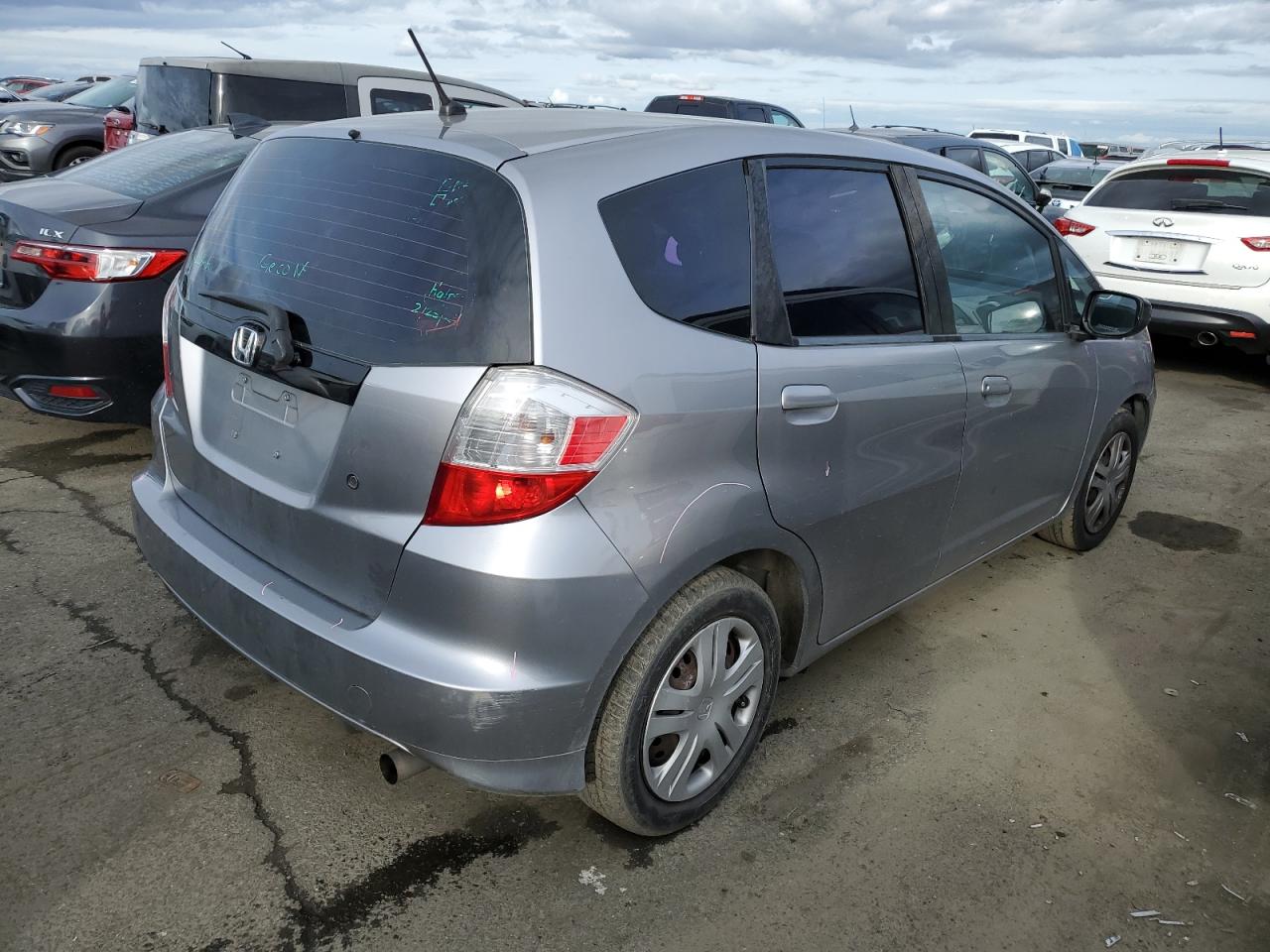 Photo 2 VIN: JHMGE8H24AS009745 - HONDA FIT 