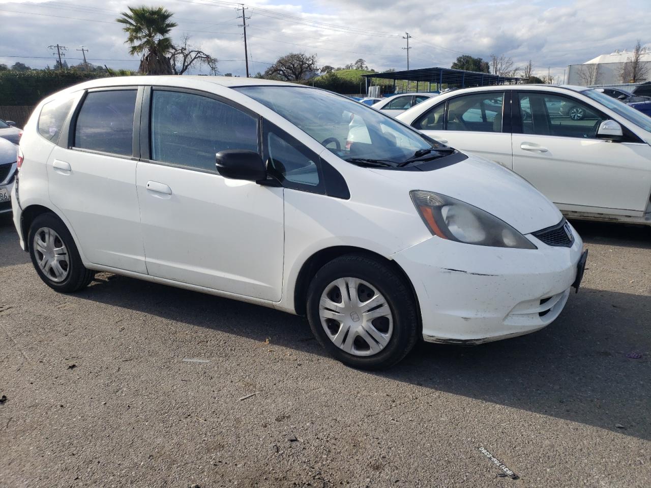 Photo 3 VIN: JHMGE8H24AS019014 - HONDA FIT 