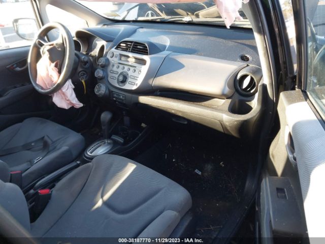 Photo 4 VIN: JHMGE8H24AS027162 - HONDA FIT 