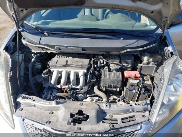 Photo 9 VIN: JHMGE8H26AC013502 - HONDA FIT 