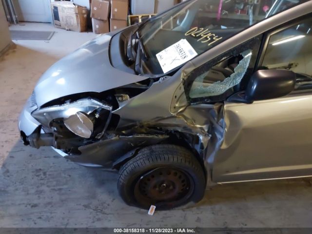 Photo 5 VIN: JHMGE8H26AC021454 - HONDA FIT 