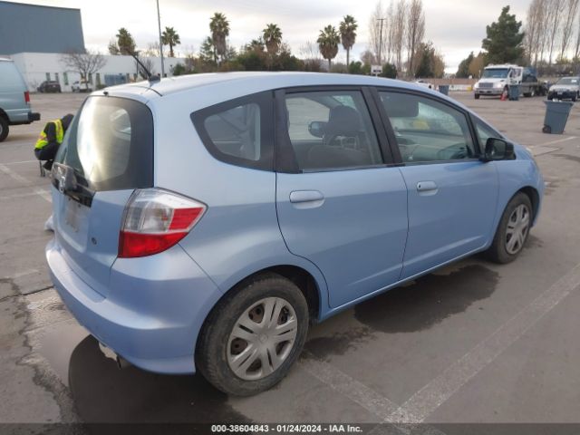 Photo 3 VIN: JHMGE8H27AC023634 - HONDA FIT 