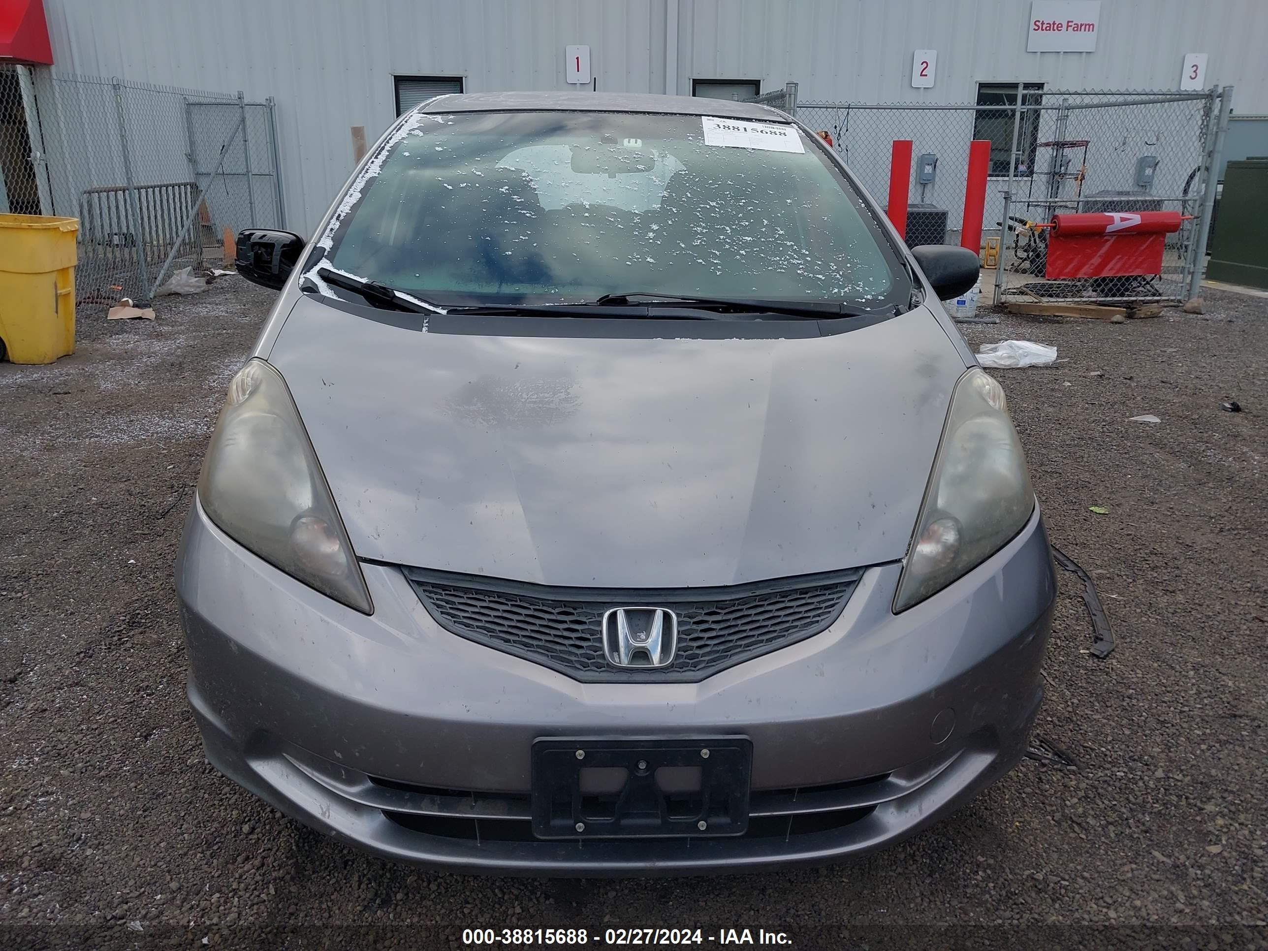 Photo 11 VIN: JHMGE8H28AC006616 - HONDA FIT 