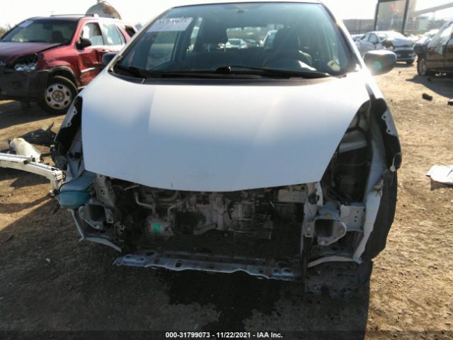 Photo 5 VIN: JHMGE8H2XAC000526 - HONDA FIT 