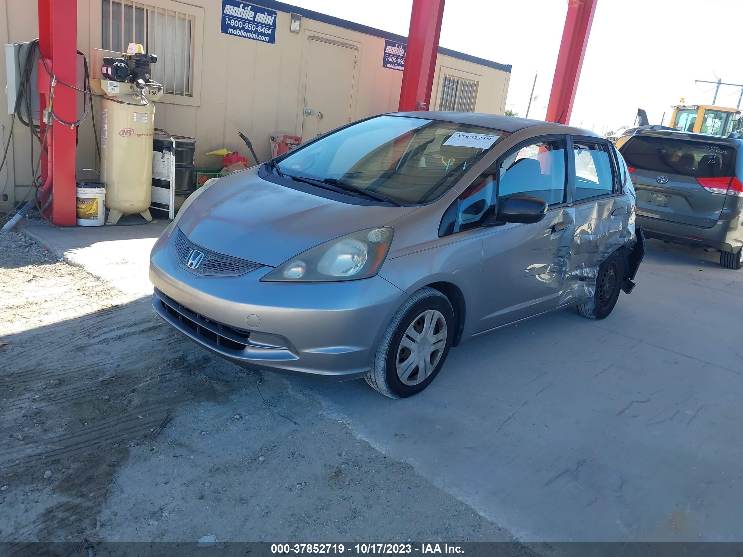 Photo 1 VIN: JHMGE8H2XAS003626 - HONDA FIT 