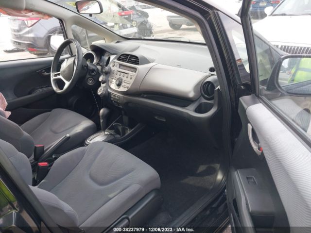 Photo 4 VIN: JHMGE8H30CC025169 - HONDA FIT 