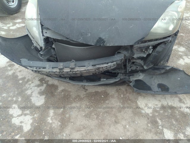 Photo 5 VIN: JHMGE8H30CC027049 - HONDA FIT 