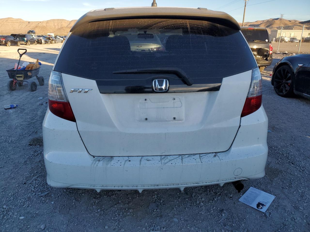 Photo 5 VIN: JHMGE8H30DC071506 - HONDA FIT 