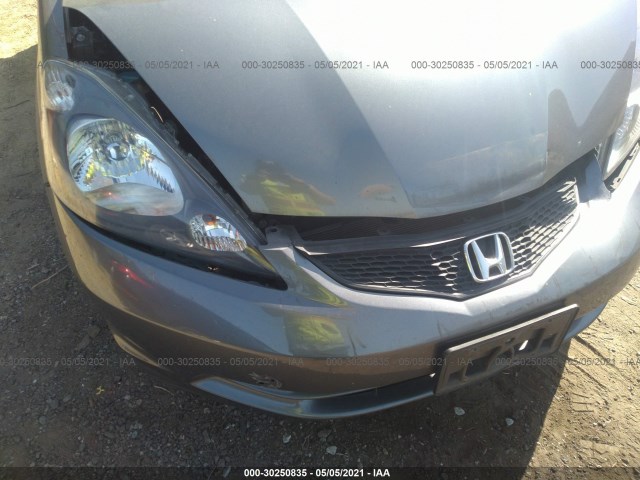 Photo 5 VIN: JHMGE8H30DC080030 - HONDA FIT 