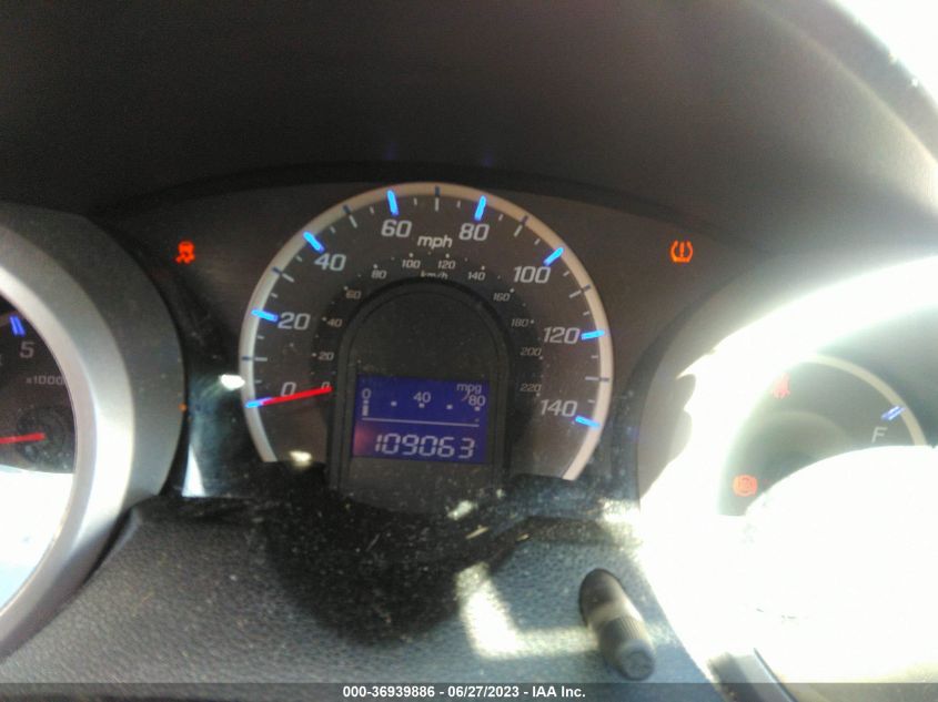 Photo 6 VIN: JHMGE8H30DC080819 - HONDA FIT 