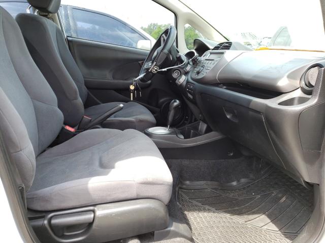 Photo 4 VIN: JHMGE8H31CC026900 - HONDA FIT 