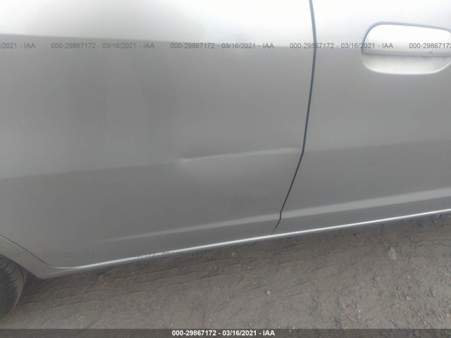 Photo 5 VIN: JHMGE8H31CS000108 - HONDA FIT 