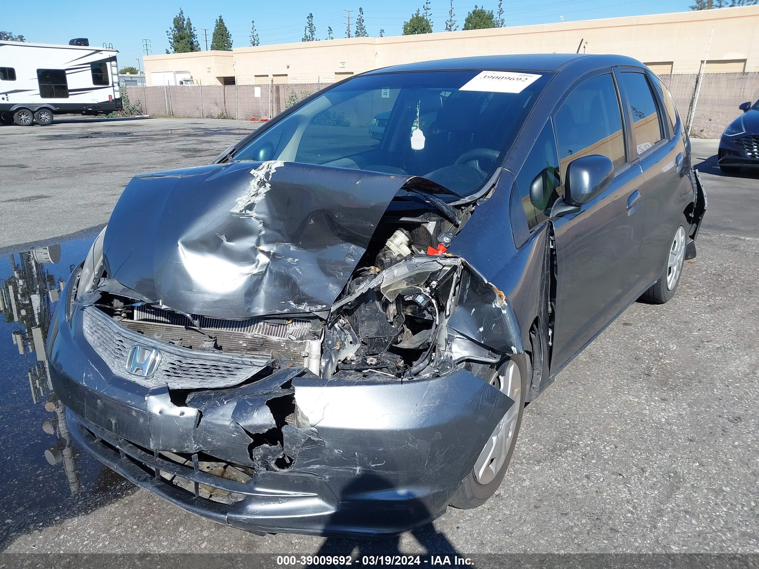 Photo 1 VIN: JHMGE8H31DC046162 - HONDA FIT 