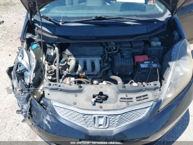 Photo 9 VIN: JHMGE8H32CS003874 - HONDA FIT 