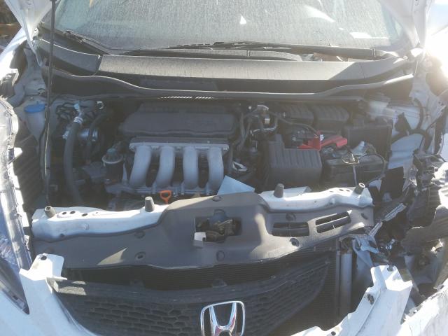 Photo 6 VIN: JHMGE8H32DC037020 - HONDA FIT 