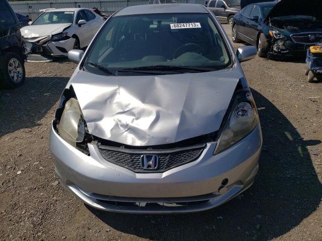 Photo 4 VIN: JHMGE8H33CC000153 - HONDA FIT 