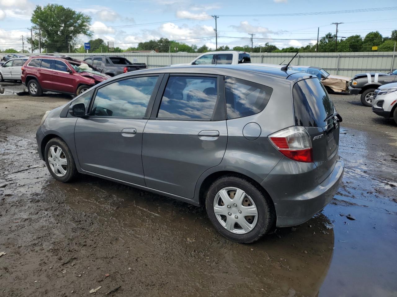 Photo 1 VIN: JHMGE8H33CC020290 - HONDA FIT 