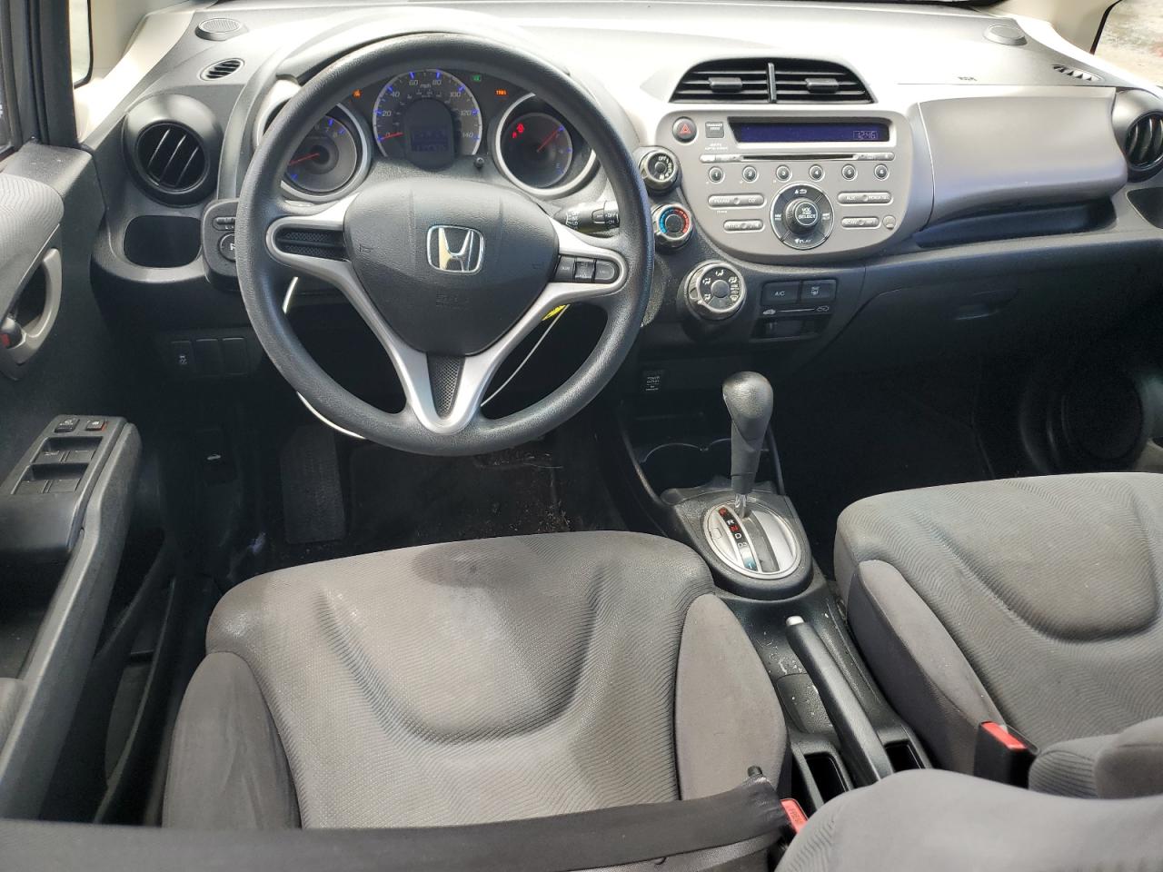 Photo 7 VIN: JHMGE8H33CC020290 - HONDA FIT 