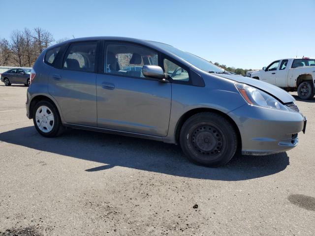 Photo 3 VIN: JHMGE8H33CS004001 - HONDA FIT 