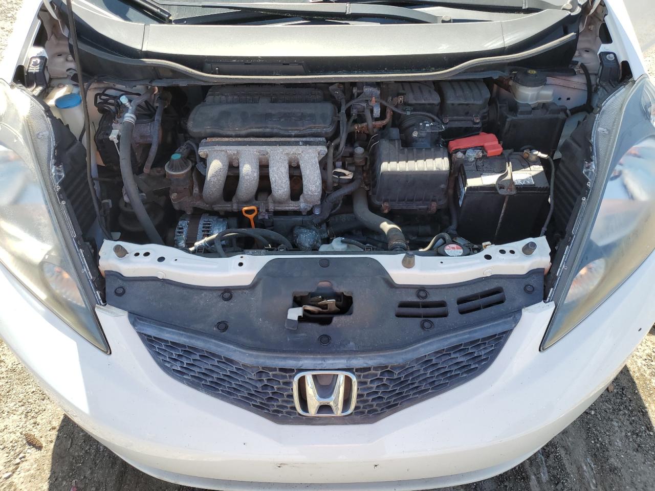 Photo 11 VIN: JHMGE8H33DC040184 - HONDA FIT 