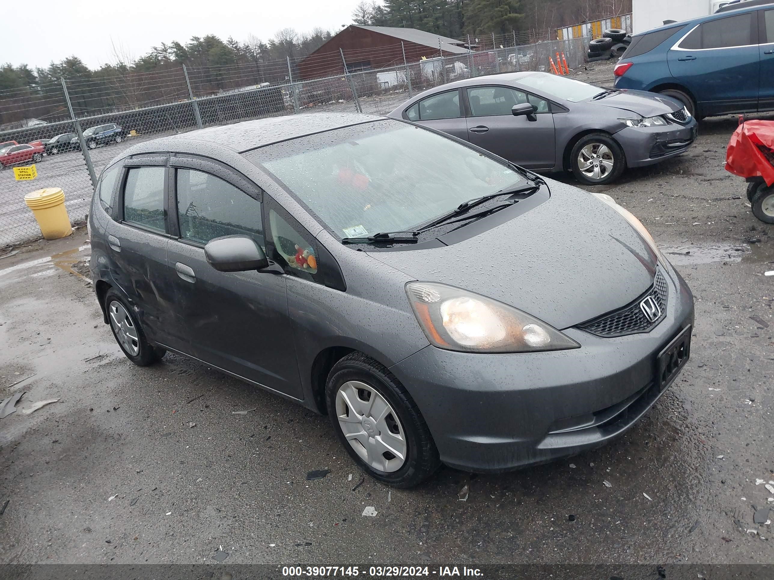 Photo 0 VIN: JHMGE8H34CC031329 - HONDA FIT 