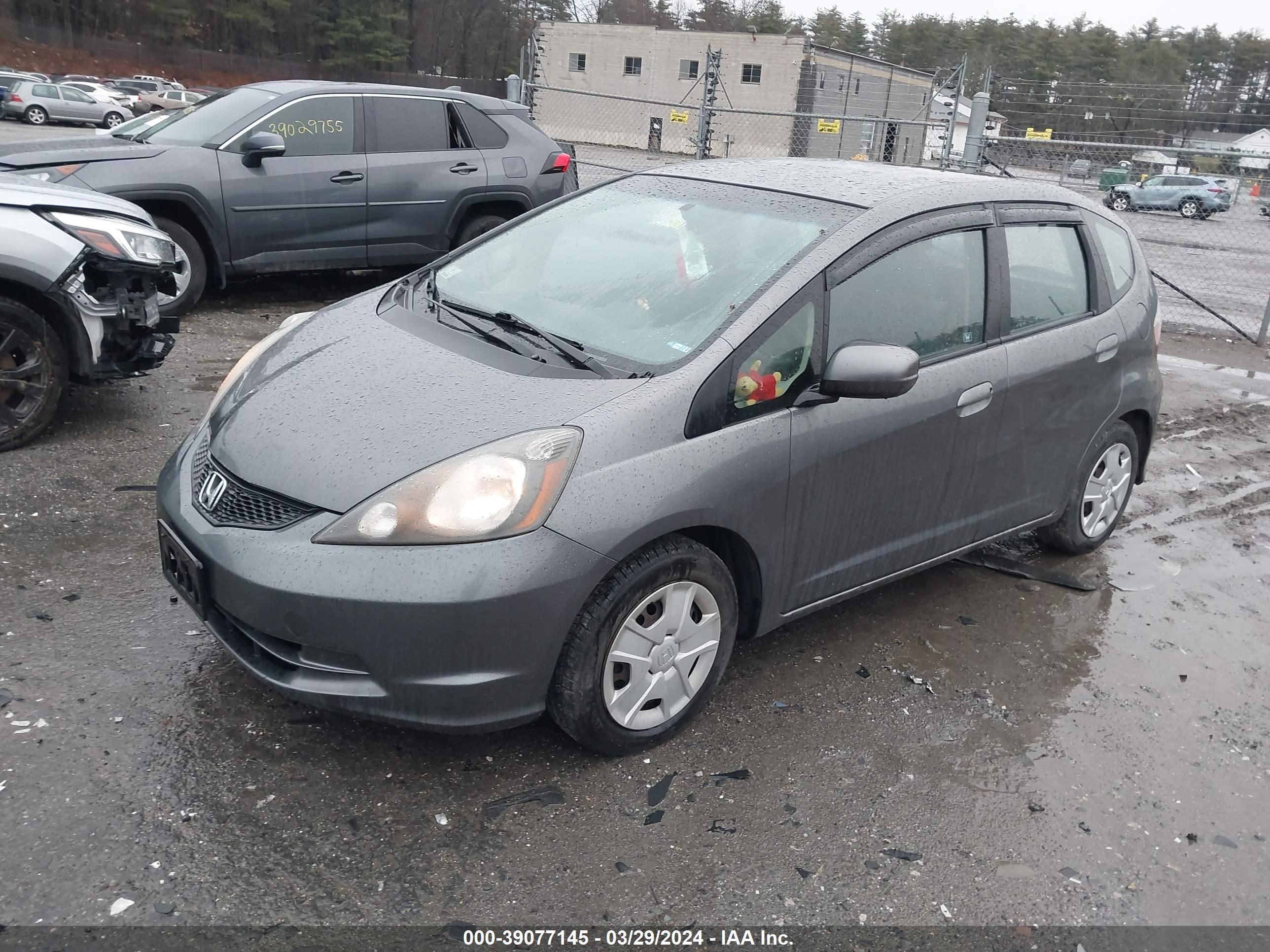 Photo 1 VIN: JHMGE8H34CC031329 - HONDA FIT 