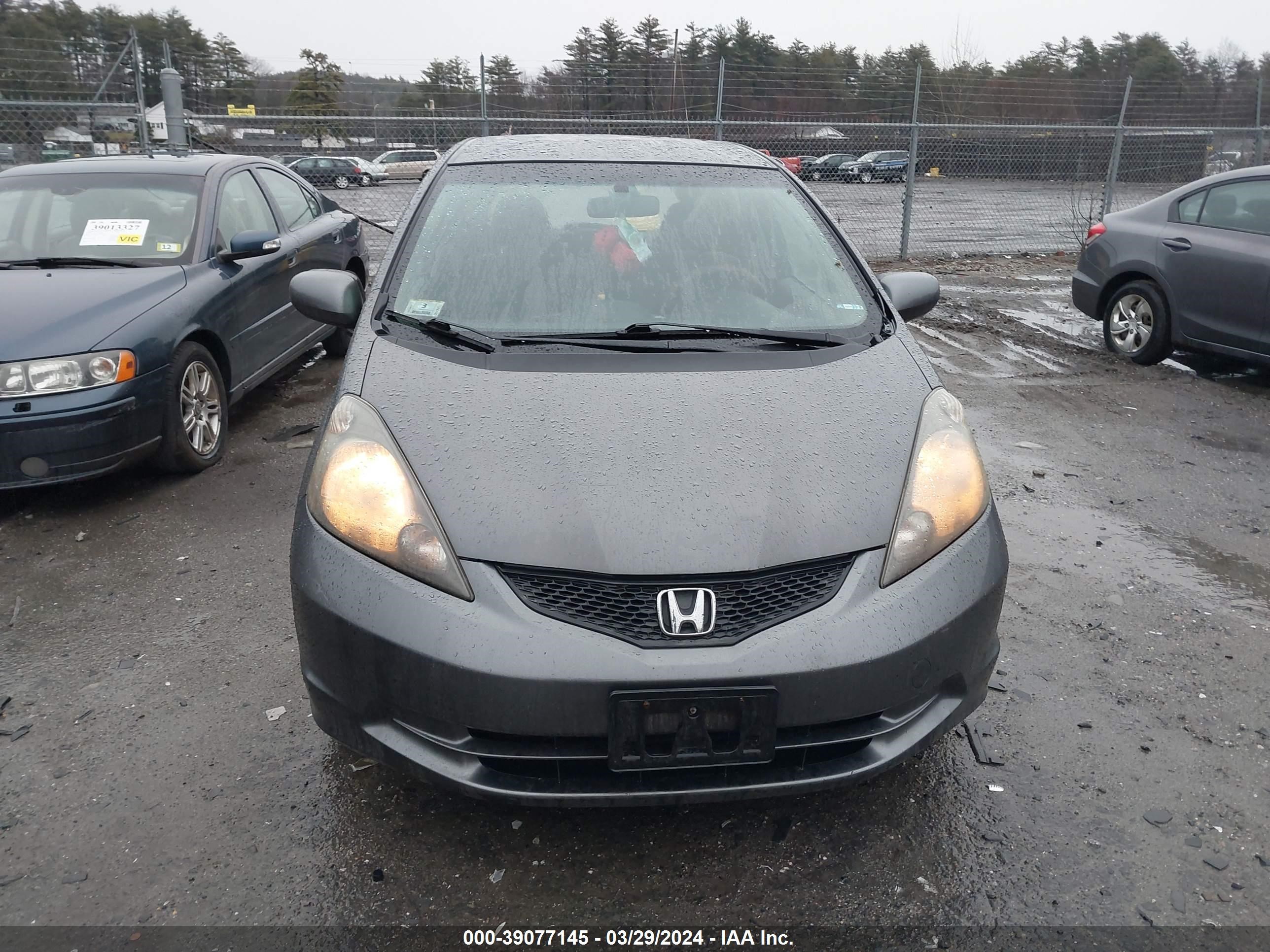 Photo 11 VIN: JHMGE8H34CC031329 - HONDA FIT 