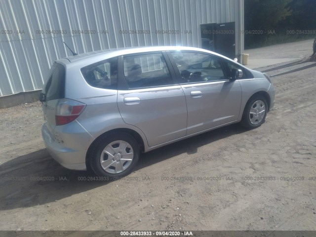 Photo 3 VIN: JHMGE8H34DC067085 - HONDA FIT 