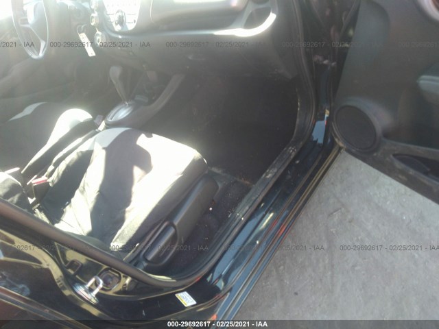 Photo 4 VIN: JHMGE8H35BC028812 - HONDA FIT 