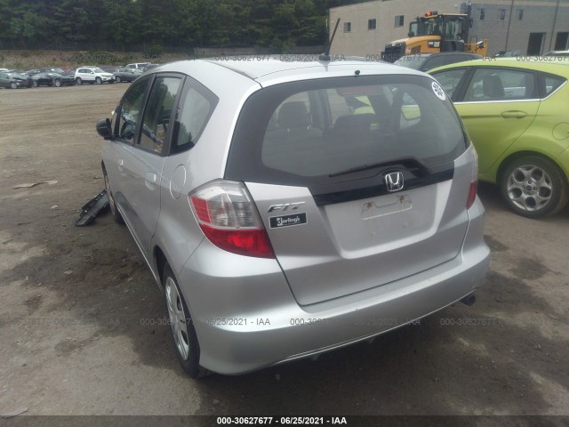 Photo 2 VIN: JHMGE8H35BS004595 - HONDA FIT 