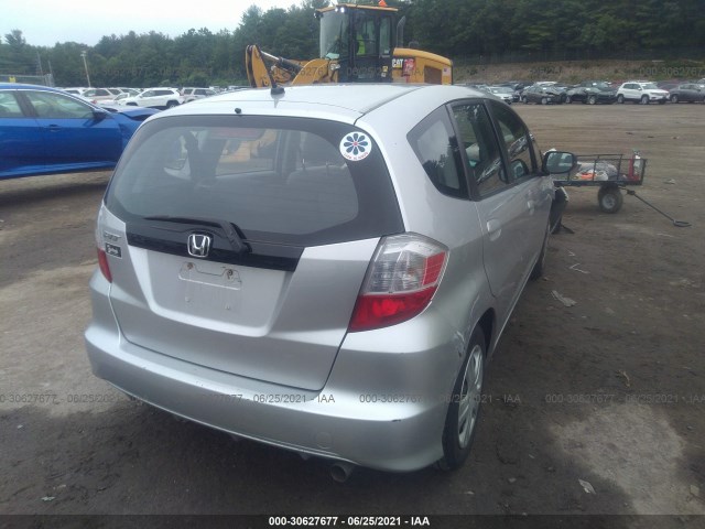 Photo 3 VIN: JHMGE8H35BS004595 - HONDA FIT 