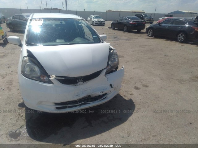 Photo 5 VIN: JHMGE8H35CC001594 - HONDA FIT 