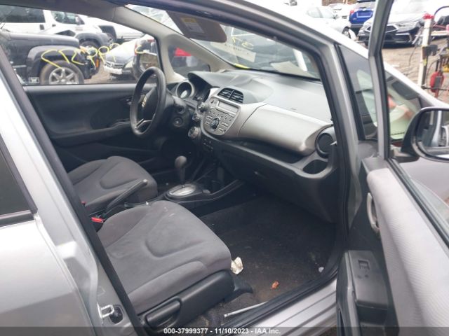 Photo 4 VIN: JHMGE8H35CS000953 - HONDA FIT 