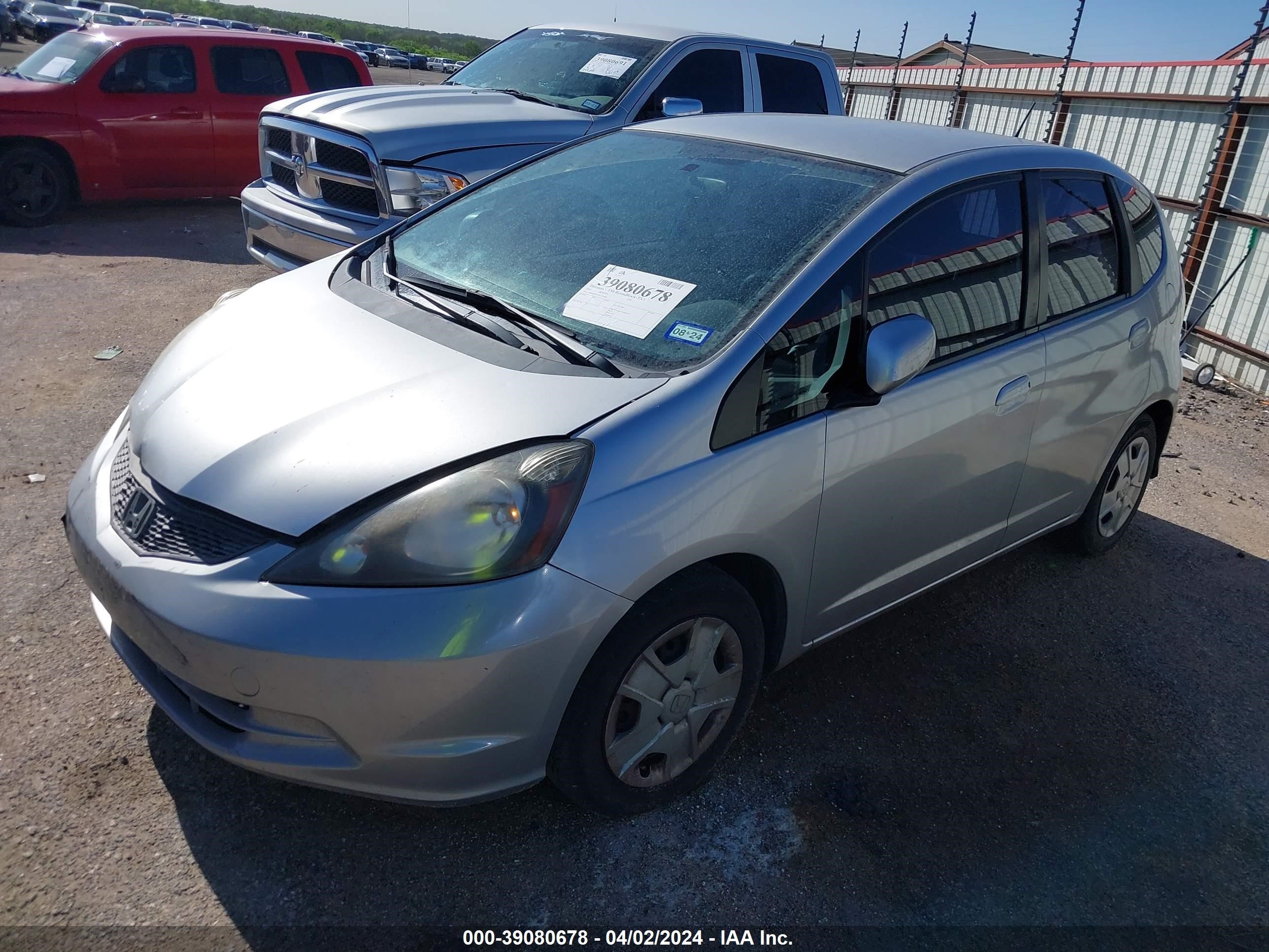 Photo 1 VIN: JHMGE8H35DC031096 - HONDA FIT 