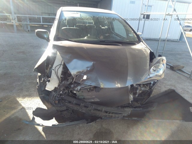 Photo 5 VIN: JHMGE8H35DC072568 - HONDA FIT 