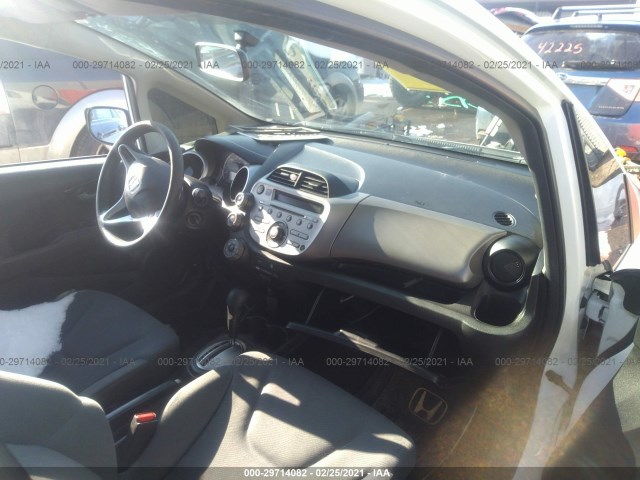 Photo 4 VIN: JHMGE8H35DC078094 - HONDA FIT 