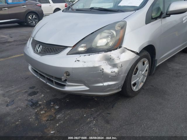 Photo 5 VIN: JHMGE8H36CC001796 - HONDA FIT 