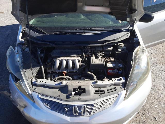 Photo 6 VIN: JHMGE8H37BC008559 - HONDA FIT 