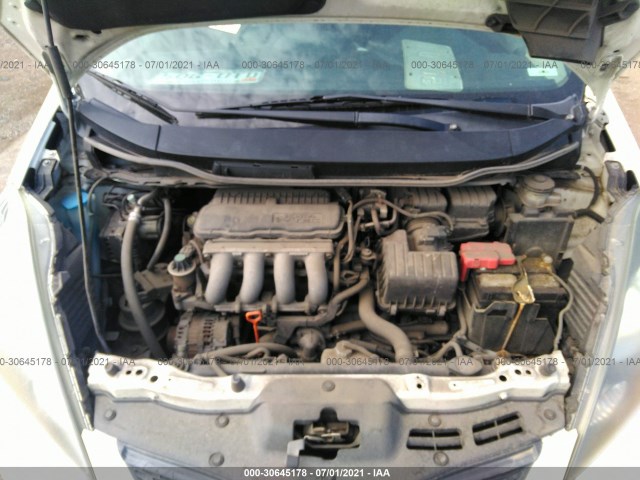 Photo 9 VIN: JHMGE8H37CC035696 - HONDA FIT 