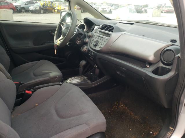 Photo 4 VIN: JHMGE8H37DC000528 - HONDA FIT 