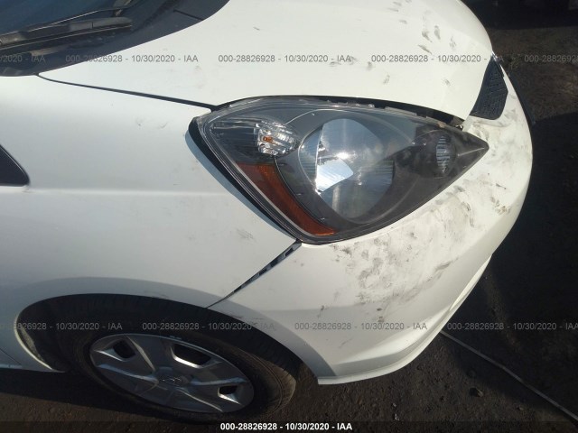 Photo 5 VIN: JHMGE8H37DC048997 - HONDA FIT 