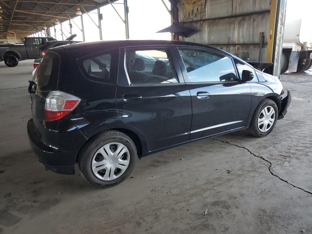 Photo 2 VIN: JHMGE8H38BC012443 - HONDA FIT 