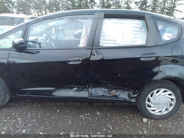 Photo 5 VIN: JHMGE8H38CC027011 - HONDA FIT 